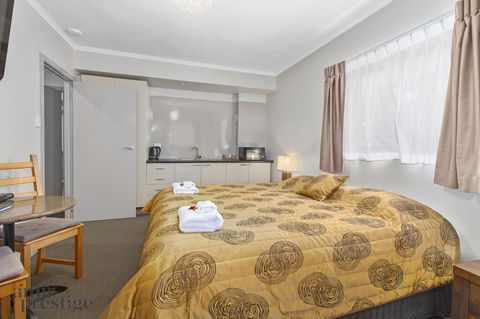 Tall Trees Motel Mountain Retreat - Accommodation Adelaide 1
