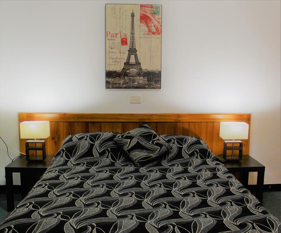 Tamworth NSW Accommodation Adelaide