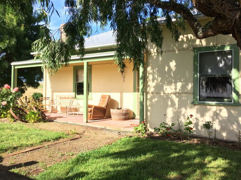 Tarndwarncoort - Farmer's Cottage - Accommodation Adelaide 0