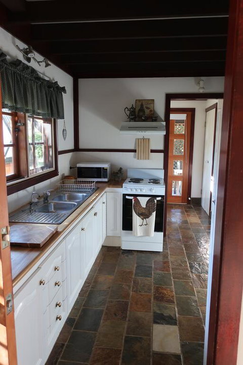 Ted And Stellas On Tamborine - Accommodation Adelaide 2