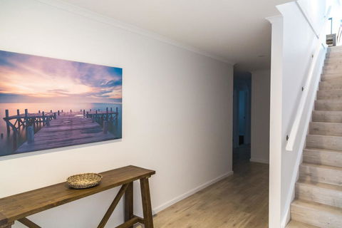 Tee Two On Troon - 21/30 Troon Drive - Accommodation Adelaide 3