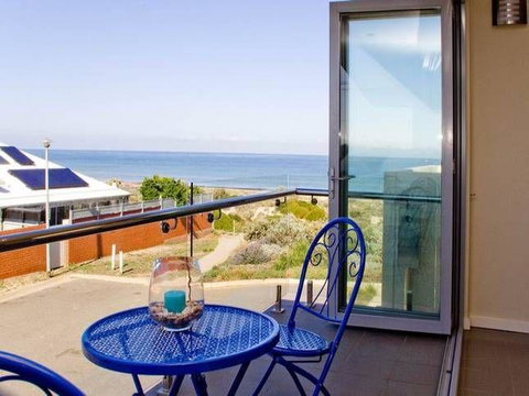 Tennyson View - Accommodation Adelaide 0
