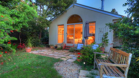 The Avenue At Montville Luxury Cottage - Accommodation Adelaide 0