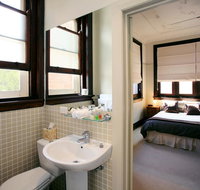 The Bank Guesthouse - Accommodation Adelaide