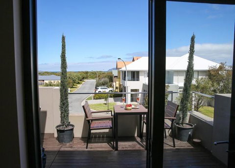The Beach House At Bayside - Accommodation Adelaide 1
