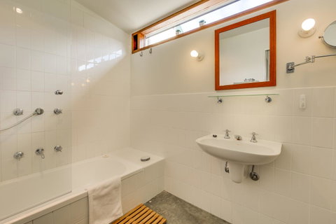 Brampton Cottage - Accommodation Adelaide 15