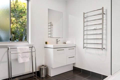 Freycinet Haven - Accommodation Adelaide 17