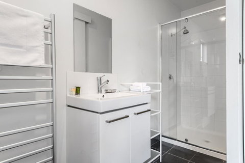 Freycinet Haven - Accommodation Adelaide 11