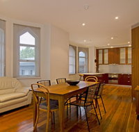 Roxburgh House Apartments - Accommodation Adelaide