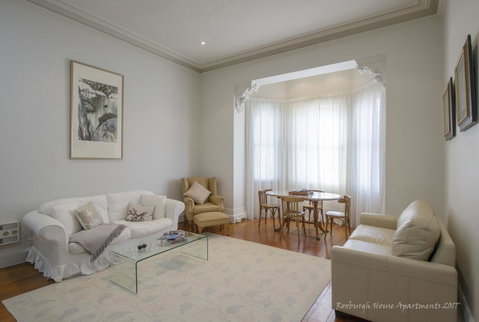 Roxburgh House Apartments - Accommodation Adelaide 6