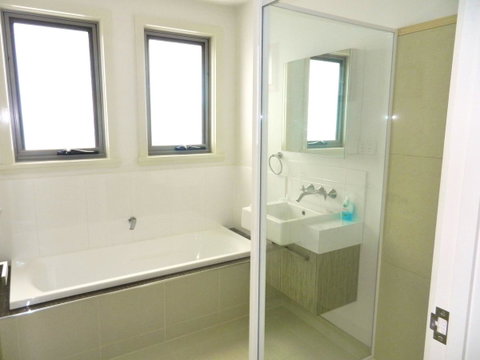 170 Hazards View - Unit 1 - Accommodation Adelaide 8