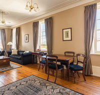 Grand Old Duke - Accommodation Adelaide