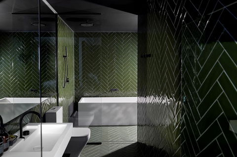 Moss Hotel - Accommodation Adelaide 12