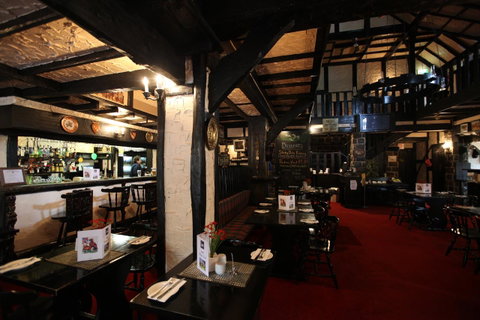 The Fox And Hounds Historic Hotel - Accommodation Adelaide 35