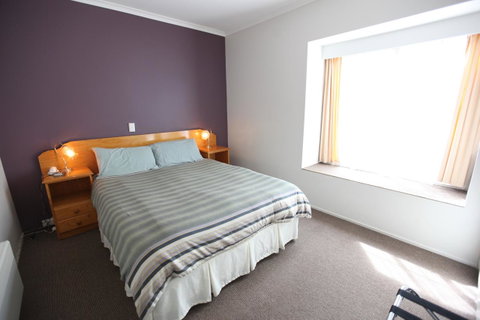 The Fox And Hounds Historic Hotel - Accommodation Adelaide 12