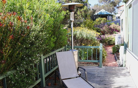 Hazards Beach House - Accommodation Adelaide 2