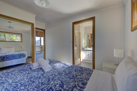Freycinet Sanctuary 4 - Accommodation Adelaide 6