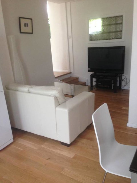 Hobart Colonial Apartment - Accommodation Adelaide 6
