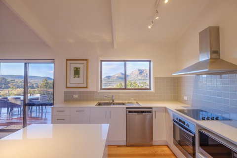 Arthouse Freycinet - Accommodation Adelaide 9