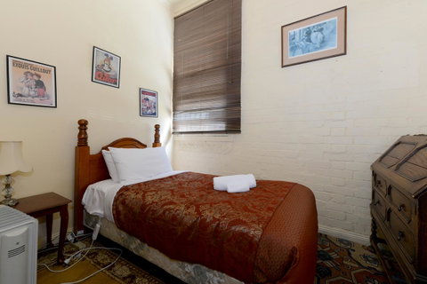 Edinburgh Gallery Bed & Breakfast - Accommodation Adelaide 28