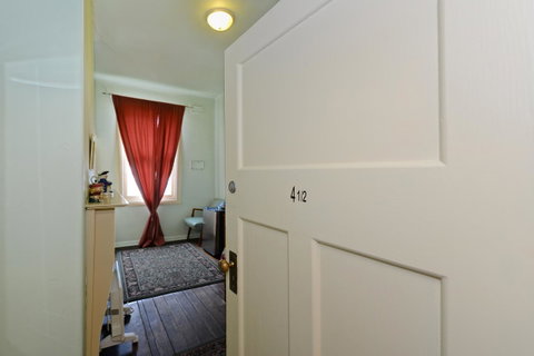 Edinburgh Gallery Bed & Breakfast - Accommodation Adelaide 26