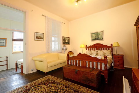 Edinburgh Gallery Bed & Breakfast - Accommodation Adelaide 34