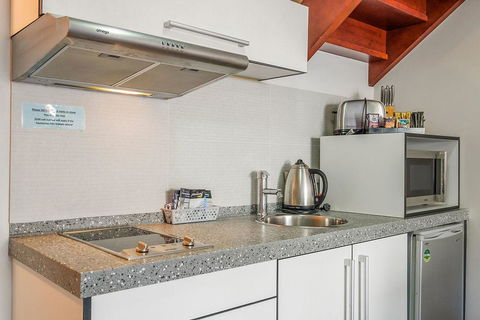 Apartment 104 - Accommodation Adelaide 3