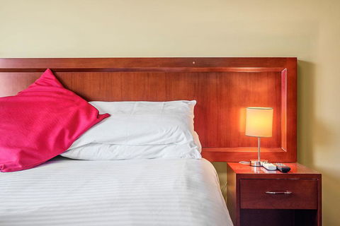 Apartment 104 - Accommodation Adelaide 4