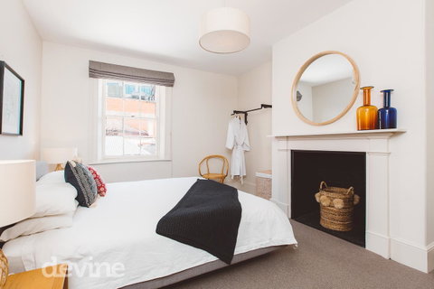 Devine Stays - Westside Apartment On Elizabeth - Accommodation Adelaide 7