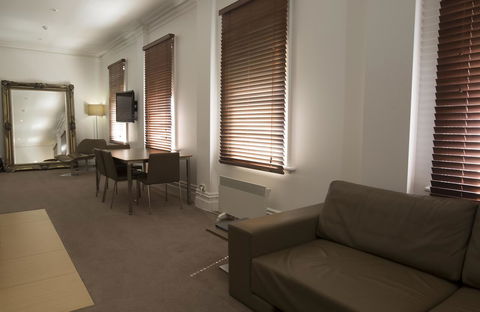 Ikon Hotel - Accommodation Adelaide 13