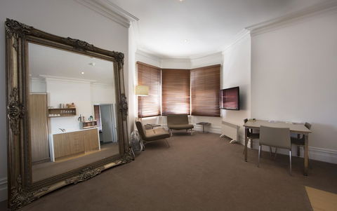 Ikon Hotel - Accommodation Adelaide 12