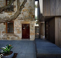 Blue Magnolia - Accommodation Adelaide
