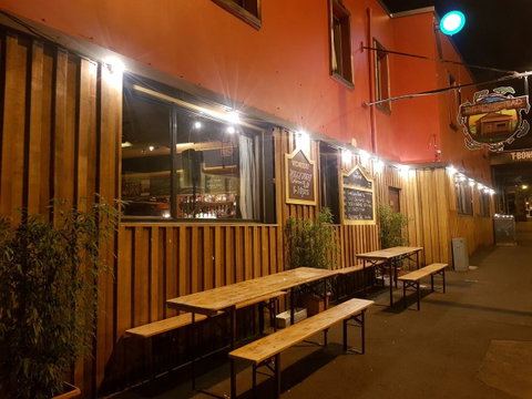 Little Nee's - Accommodation Adelaide 2