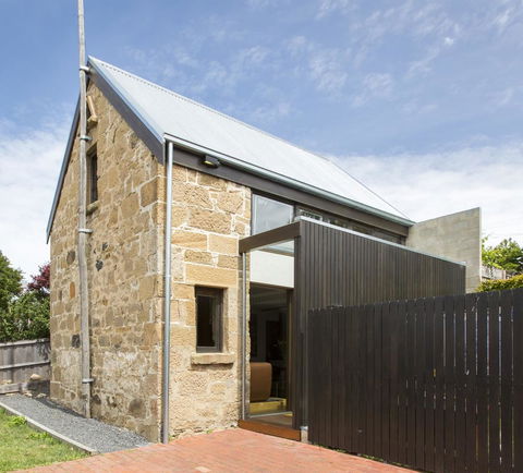 Stone Flower - Accommodation Adelaide 12