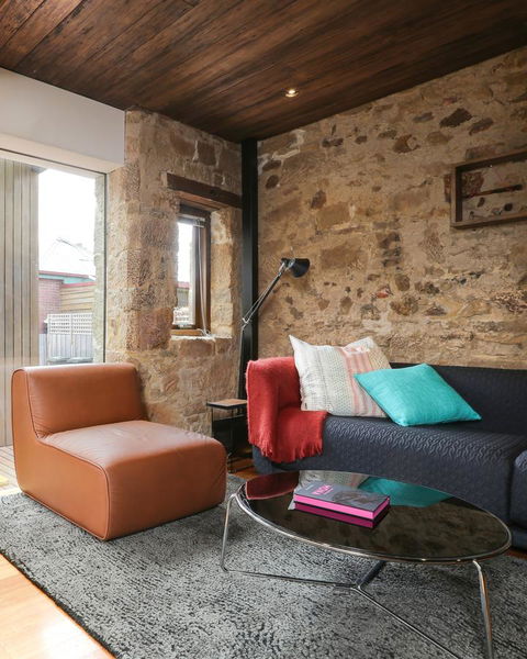 Stone Flower - Accommodation Adelaide 5