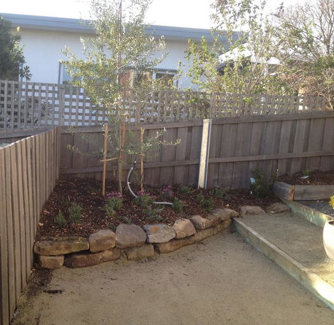 Stone Flower - Accommodation Adelaide 11