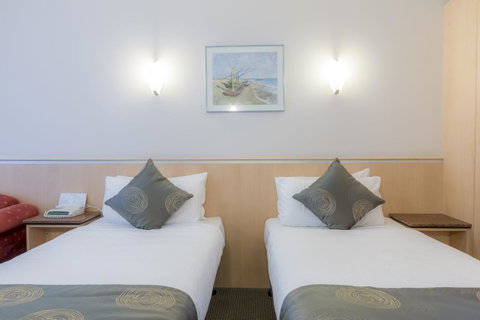 The Waverley International Hotel - Accommodation Adelaide 9