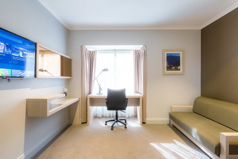 The Waverley International Hotel - Accommodation Adelaide 17