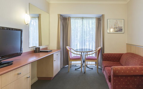 The Waverley International Hotel - Accommodation Adelaide 6