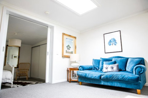 The Cottage - Accommodation Adelaide 1
