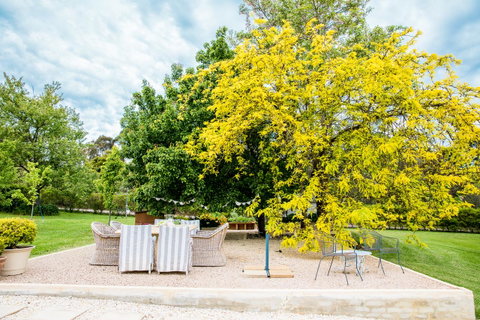 The Cottage - Accommodation Adelaide 5