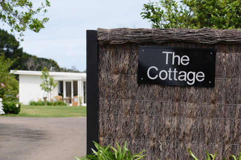 The Cottage - Accommodation Adelaide 34