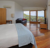 Chris's Beacon Point Restaurant  Villas - Accommodation Adelaide