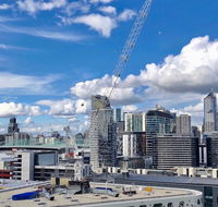 Pride Docklands Waterfront Apartment City View - Accommodation Adelaide