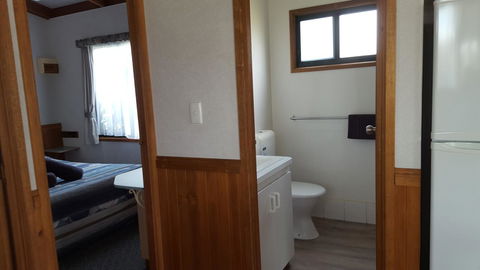 Echo Beach Tourist Park - Accommodation Adelaide 24