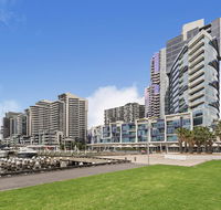 Docklands Private Collection - New Quay - Accommodation Adelaide