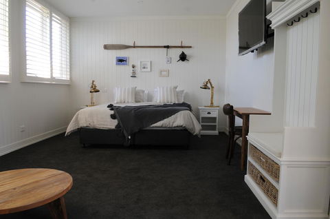 Anchor Geelong - Accommodation Adelaide 13