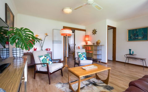 Uptown Frankston - Accommodation Adelaide 2