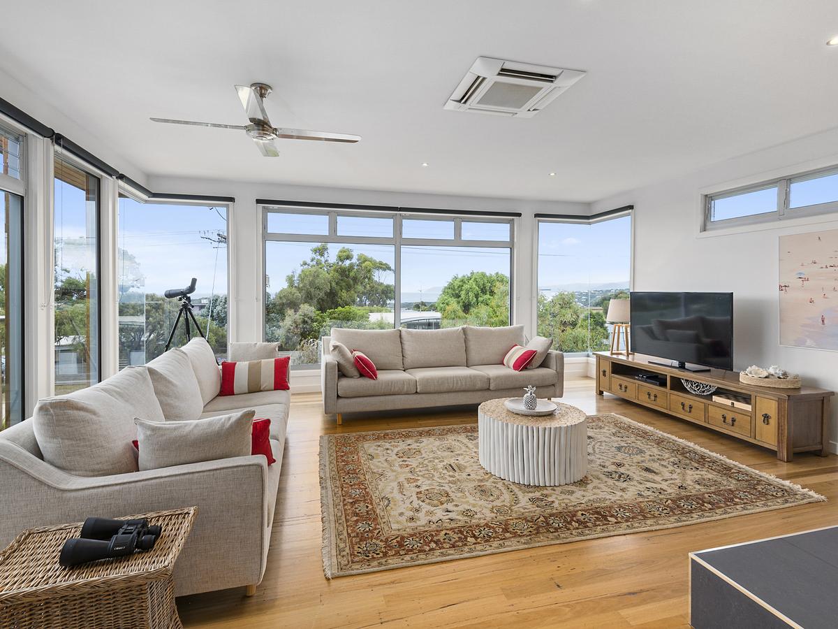 Aireys Inlet VIC Accommodation Adelaide