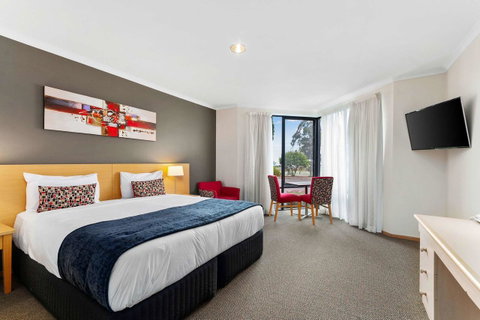 Quality Inn & Suites Traralgon - Accommodation Adelaide 3